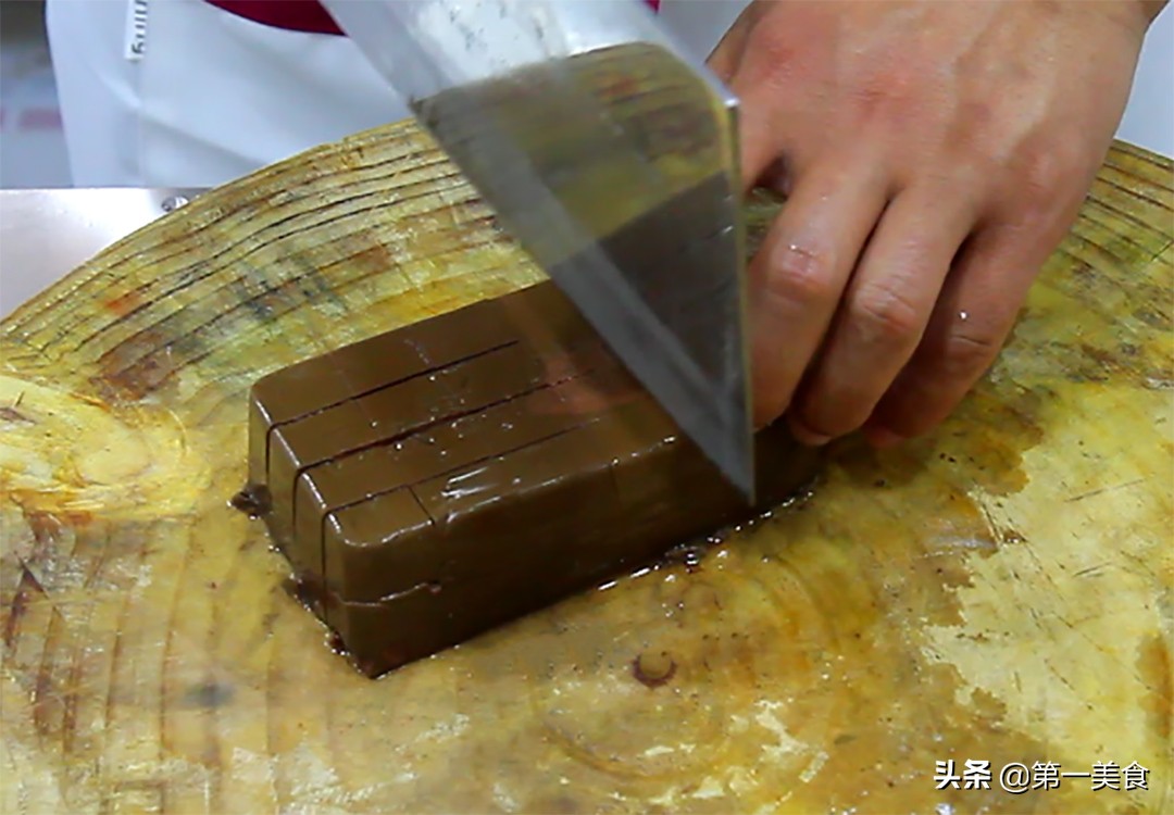 鸭血豆腐的家常做法（正宗鸭血烧豆腐教程分享）