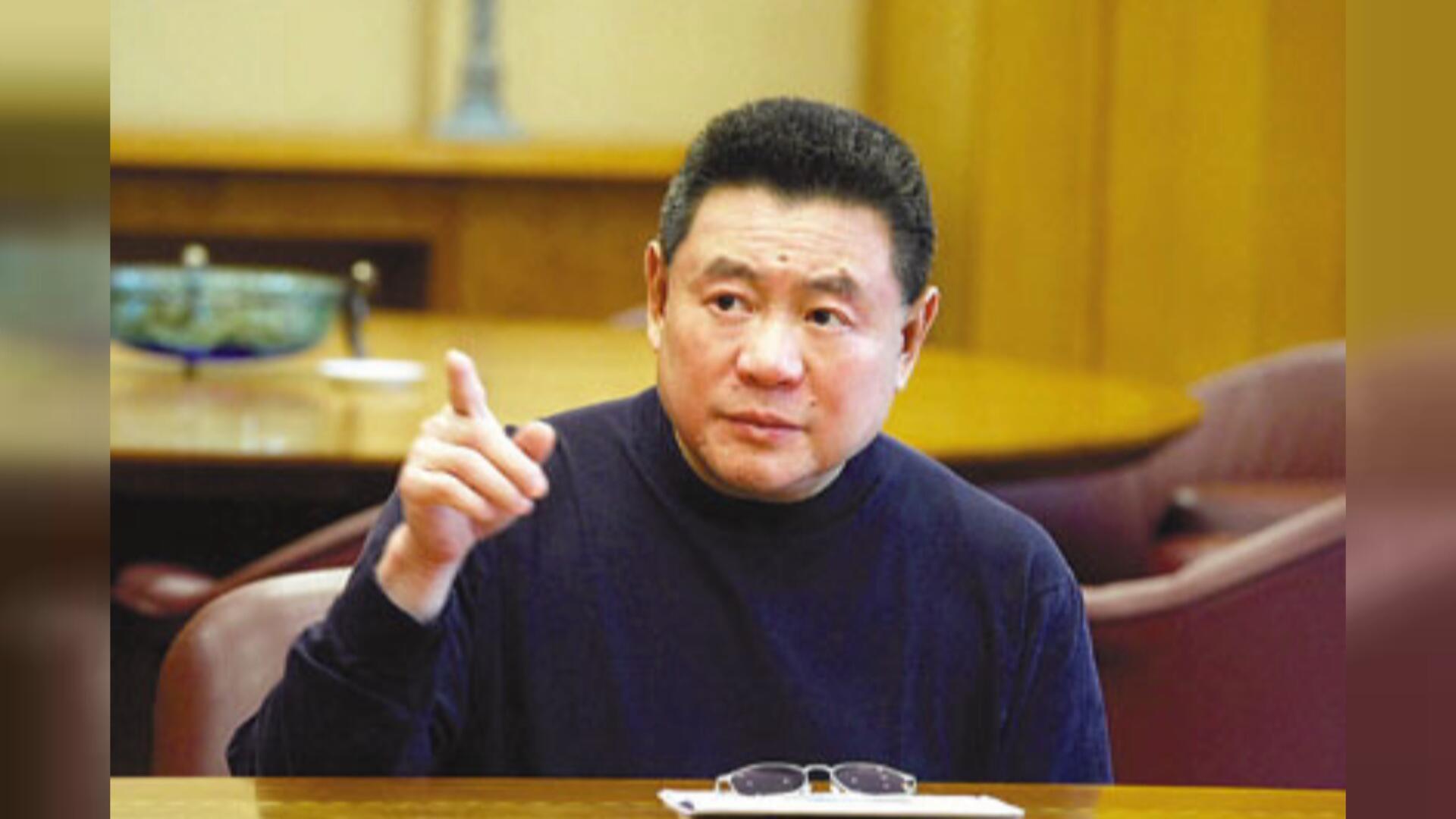 刘銮雄:坐拥千亿不交税,通过股市套现500亿,还想逃往国外