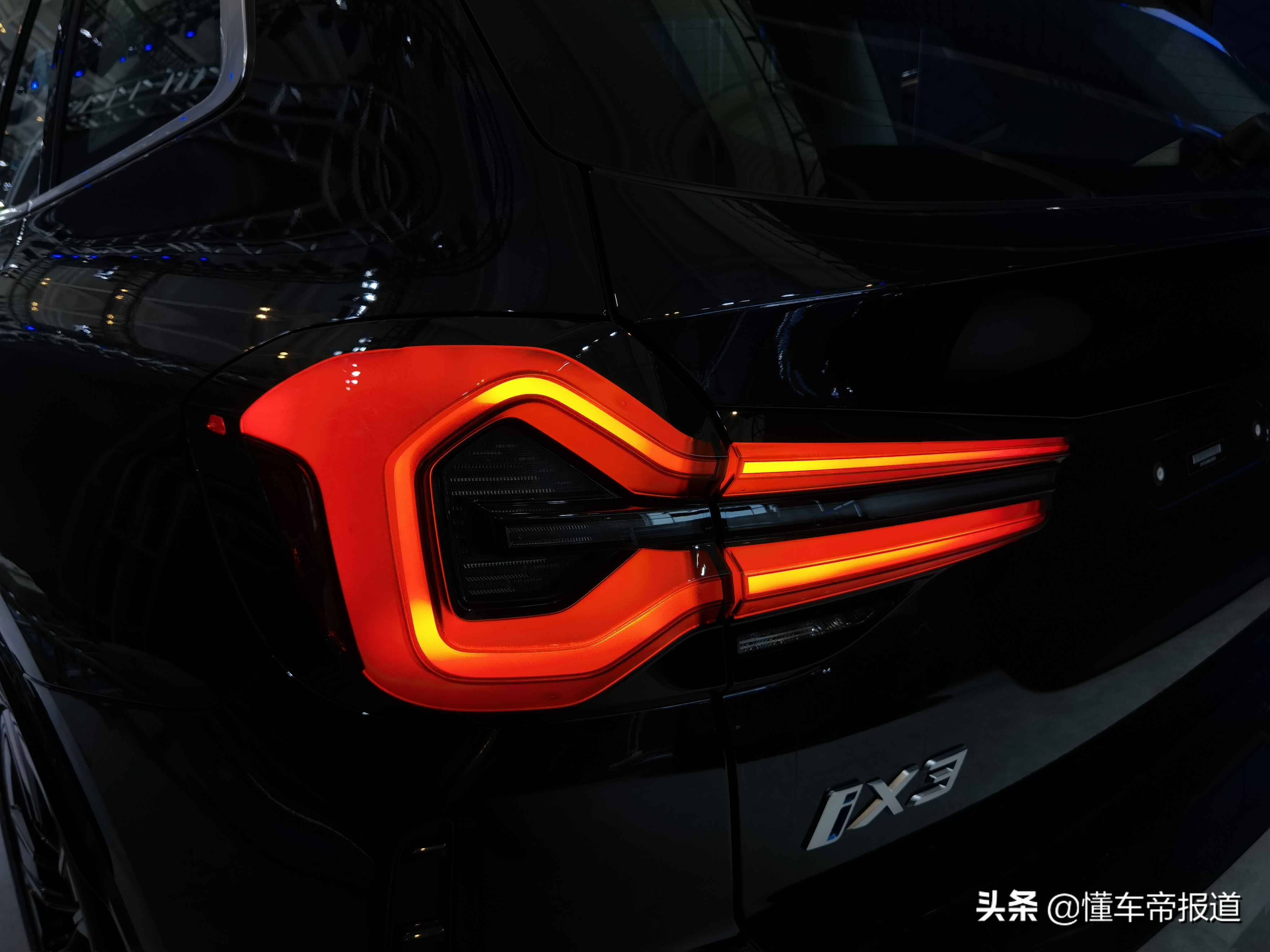探馆｜“微整”升级再战Model Y，新款宝马iX3亮相天津车展