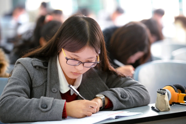 湖南新增“公办大学”，预设5500个学位，教育经费由政府“买单”