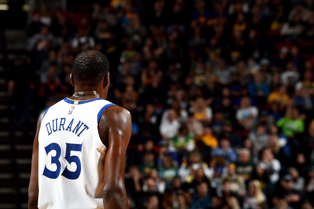 nba凯文为什么穿7号球衣(忠于自己!杜兰特为何选择7号球衣?