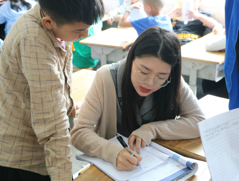 双减落地后，“公办”和“民办”小学的差距凸显，已有家长后悔