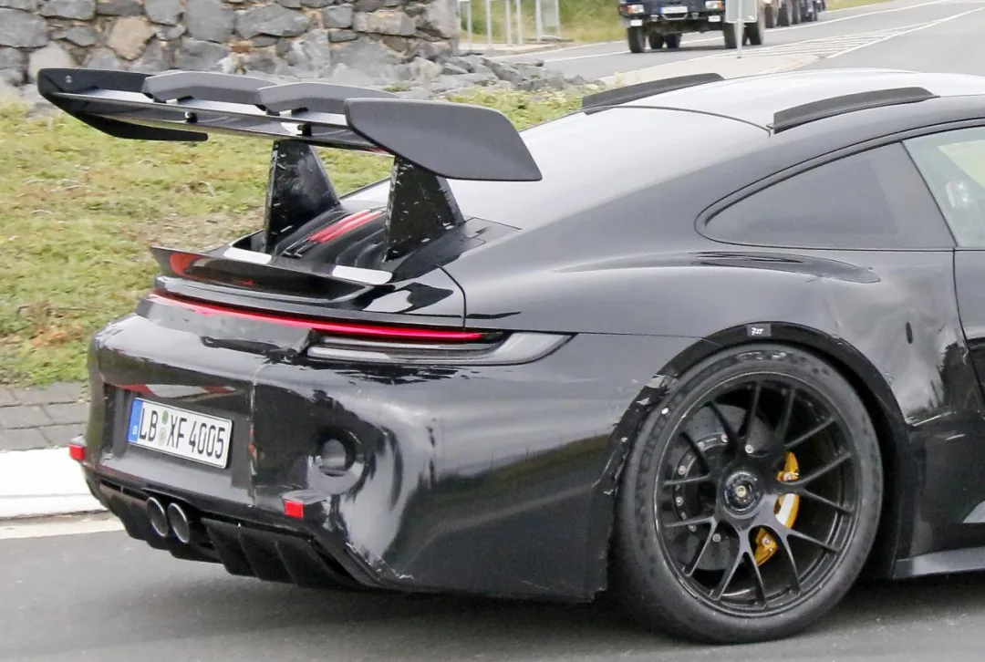保时捷gt3rs（自吸反击战新一代911GT3R来临）