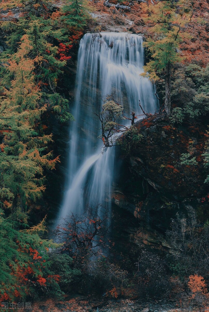 10月这12个颜值高地，已补好了妆，将向世人“卖弄”最美一面
