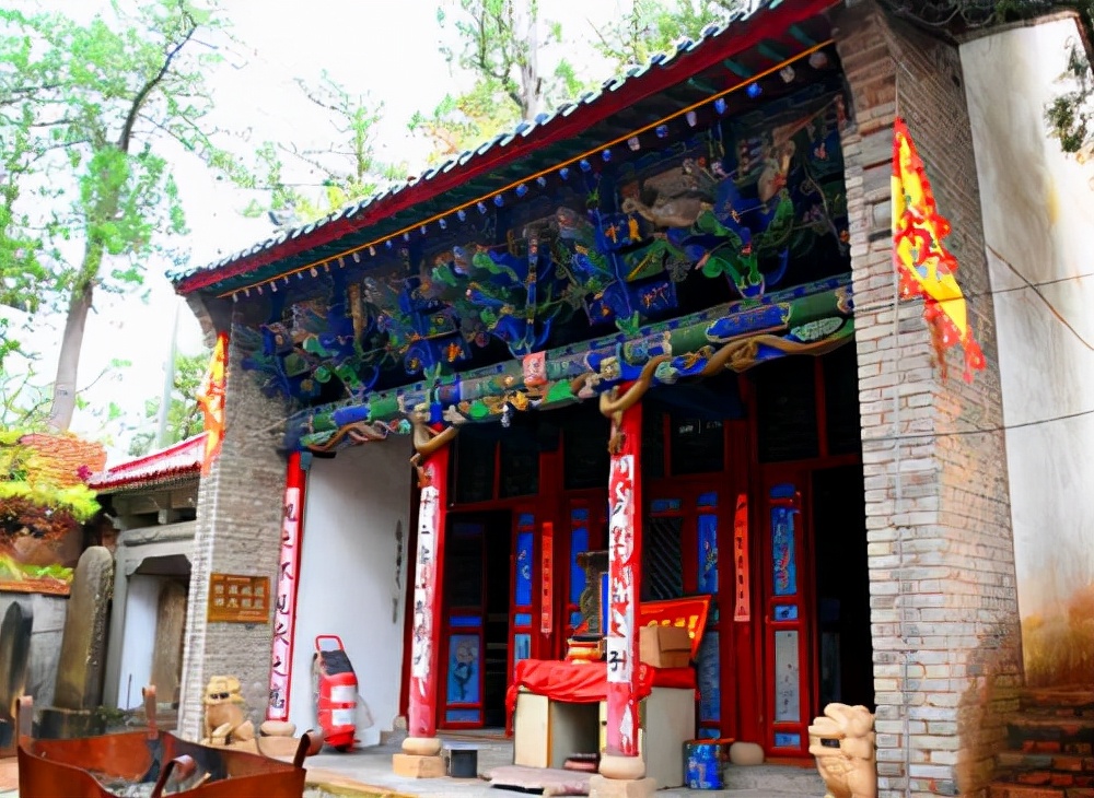 陕西旅游：甘泉雨岔大峡谷及周边行（图）