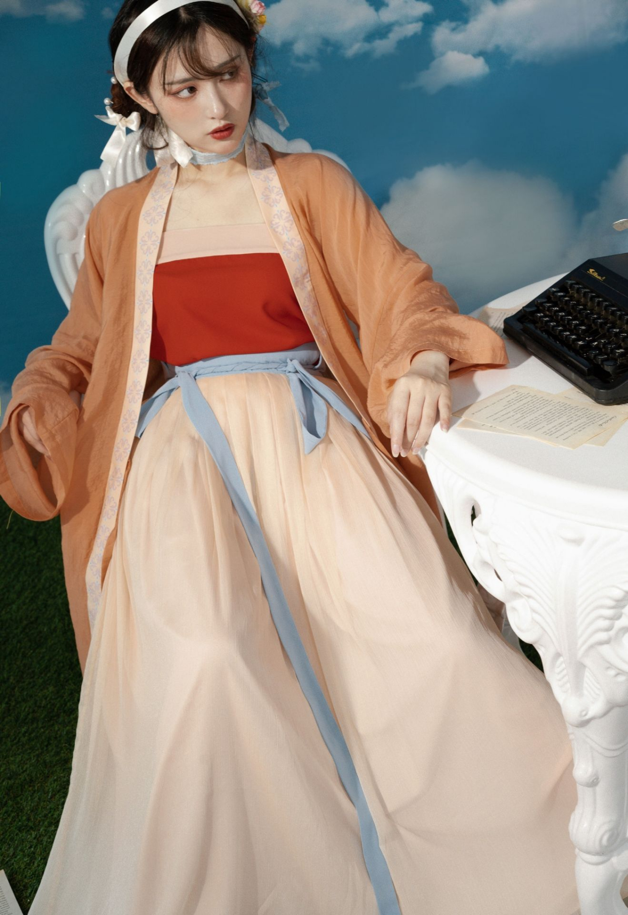 宋朝人的审美有多超前?让这几套汉服来告诉你,领略古人的时尚