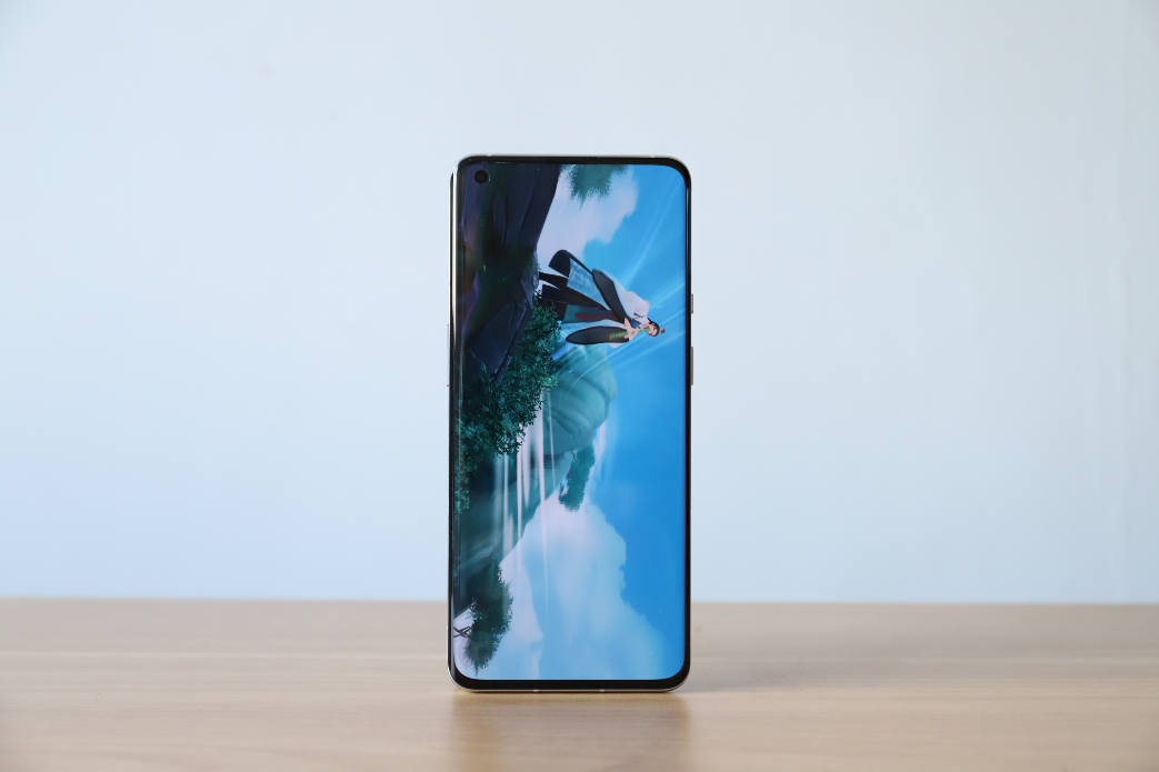 大学新生换机攻略：推荐这三款高端旗舰给大家，用4年没问题