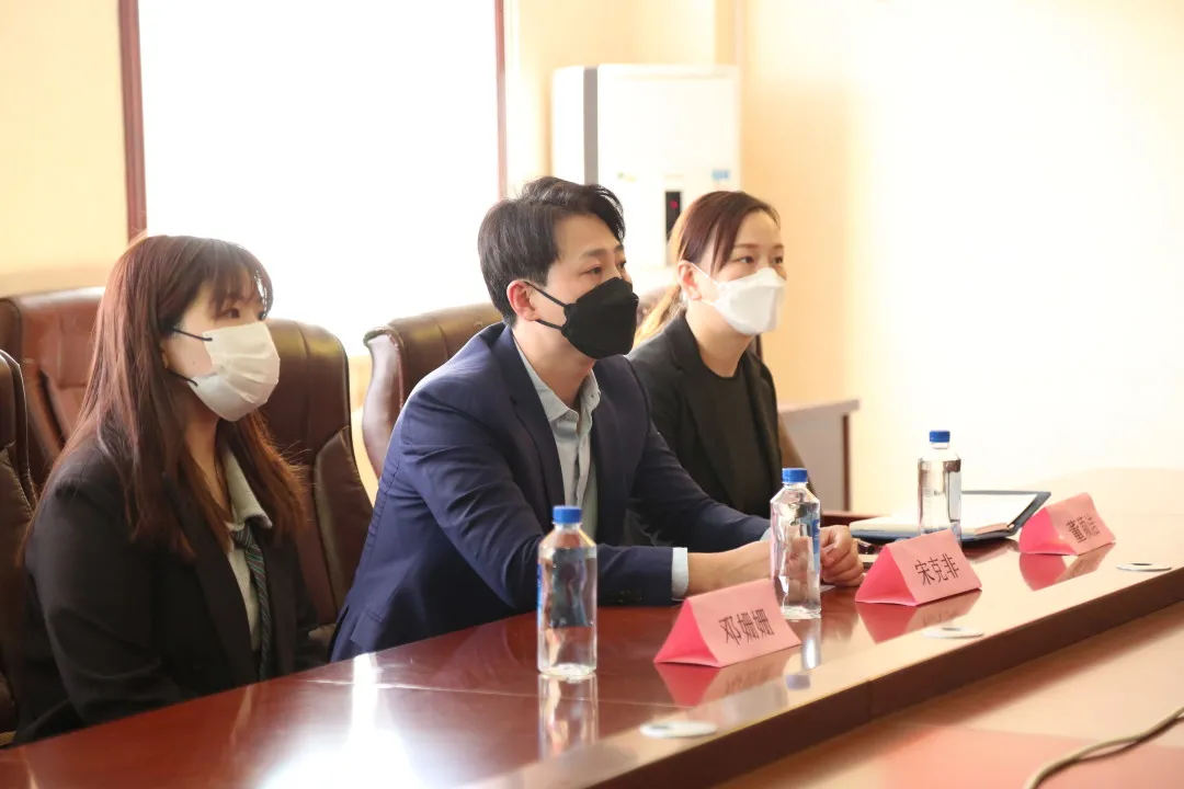 将校企合作进行到底！八维物联网专业与优秀企业签约校企合作协议