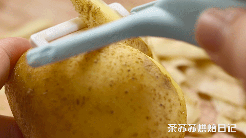 有颗土豆就能做！香香韧韧吃不够，一拌就能成
