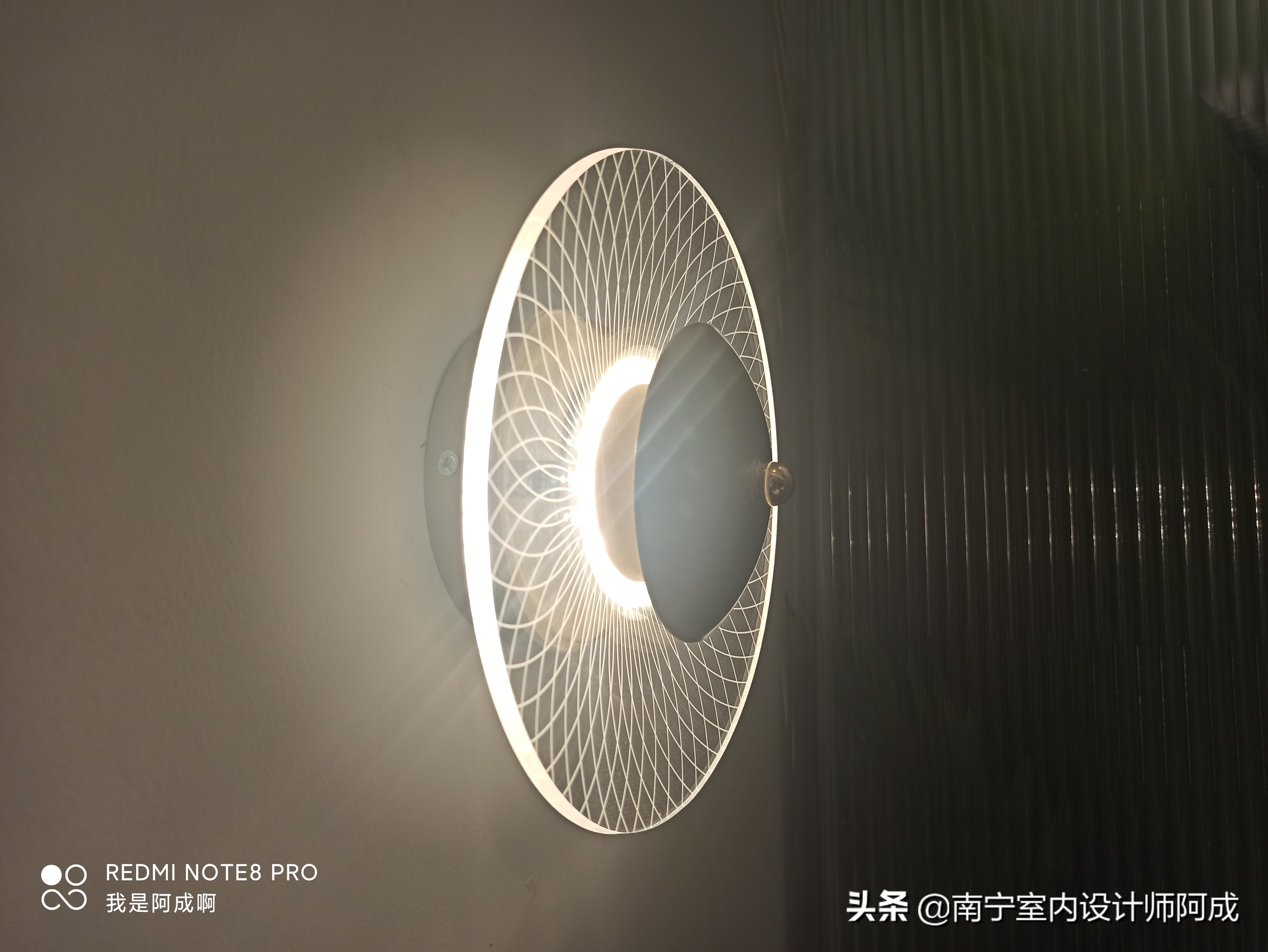 如果你有个异形结构店面，你会如何规划设计丨看看这家蛋糕店实景