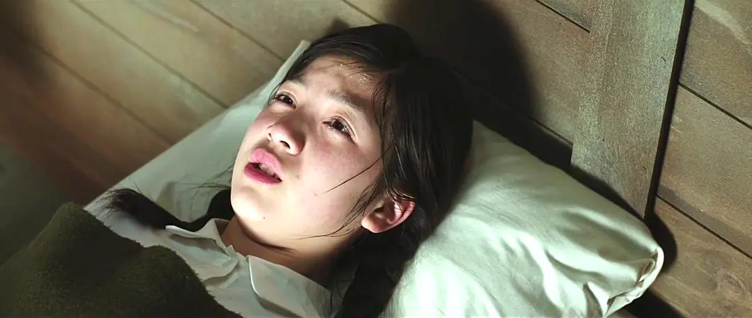 中韩少女在慰安所的真实遭遇，被鬼子整日折磨，这电影拍得太真实