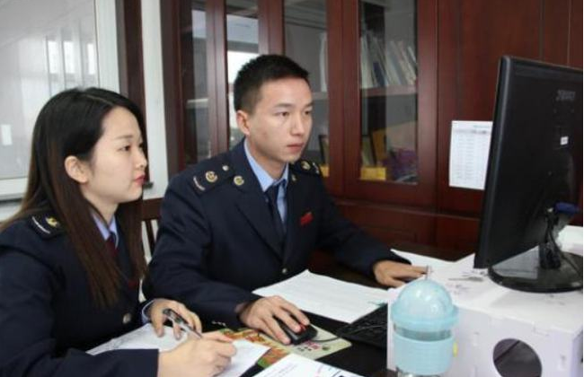 公务员“吃香”岗位排行，公检法登上榜首，薪资高福利待遇好