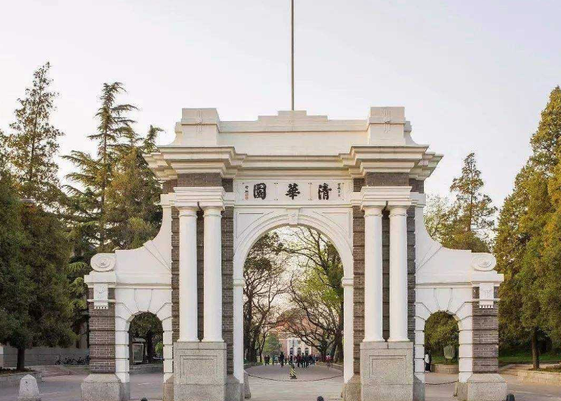 贵州美女状元：中考成绩倒数第2，高考却704分进清华，咋做到的？