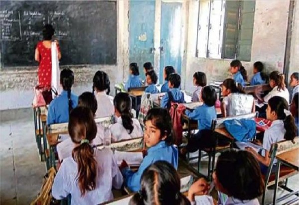 多民族国家、宗教众多，谈一谈印度的教育制度