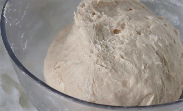 教你在家炸油条，做法和配方全都告诉你，蓬松柔软，好吃又健康