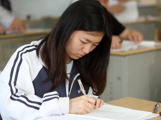 2021年新高考模式下，“最佳”选科组合出炉，想要逆袭不再是难事