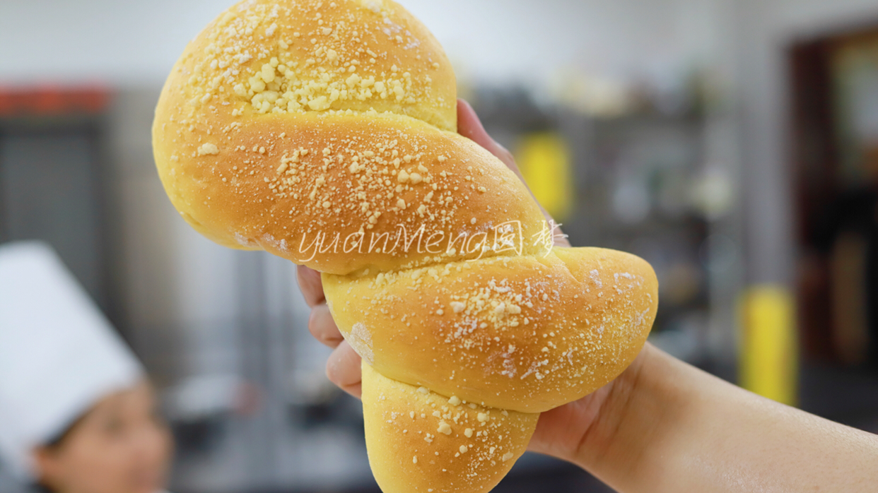 蛋糕西点培训学校哪里好？圆梦烘焙一起来了解一下