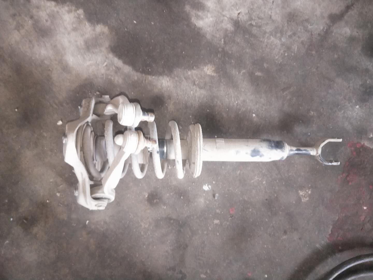 奥迪2.8V6发动机故障一大堆，最吓人的是差点把发动机甩出去