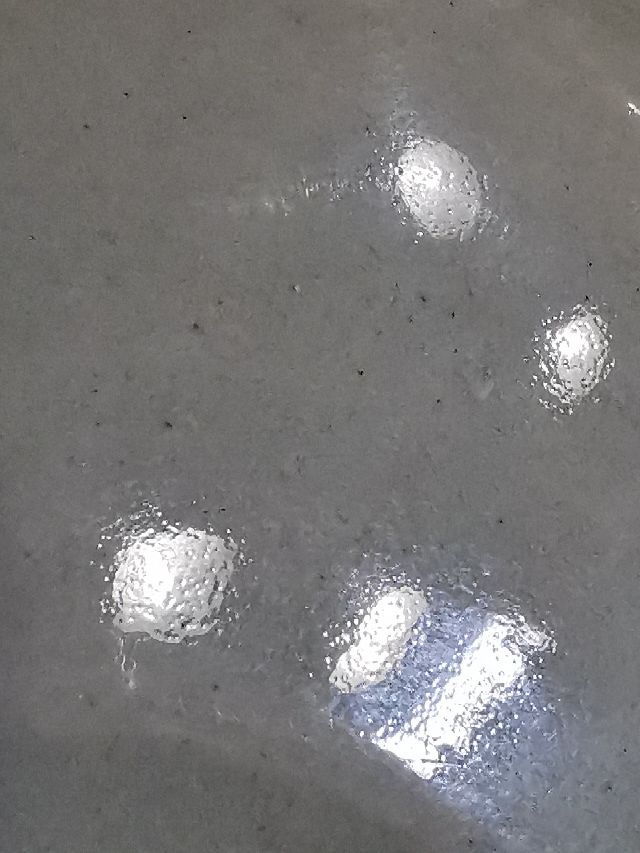 宋龙泉莲辦洗的一般老化特征和老光特征,跟仿品比较