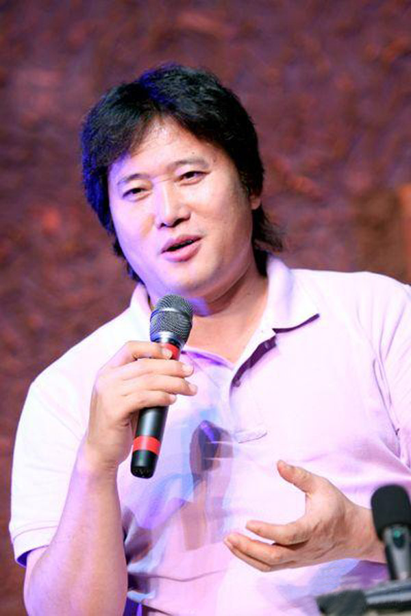 从农村奋斗出来的3位著名男歌唱家，个个辉煌背后有泪水