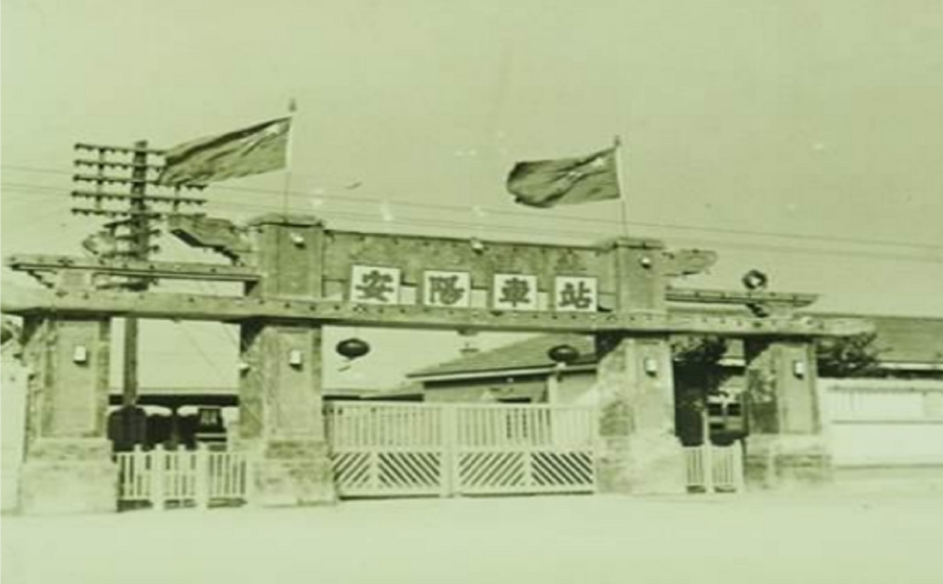 1960年湖南男子火车站卖烟被抓，男子直言香烟是将军送的，他是谁