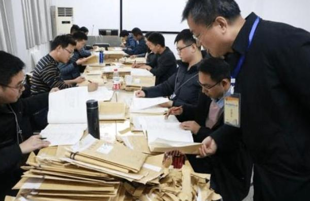 江苏高考作文，只有755个字却获得“满分”，他是怎么做到的？