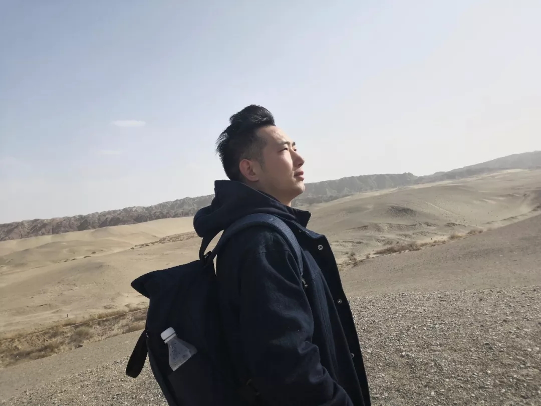 人不正经，全是戏精！80后才子画家笔下的灵魂，网友直呼：过瘾