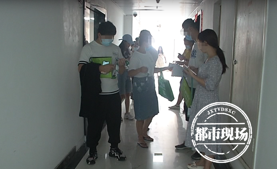 南昌20多名轻松筹筹款顾问被辞退，公司：工龄6个月补3天工资