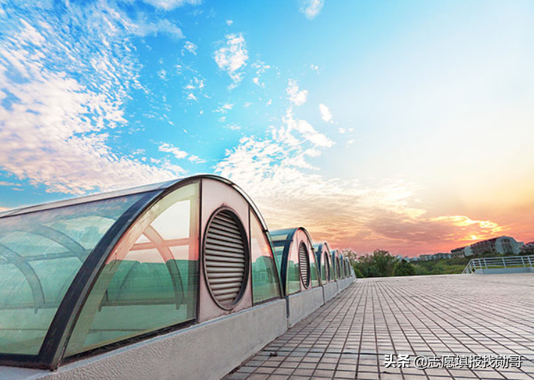 南京财经学校（别再死磕985了）