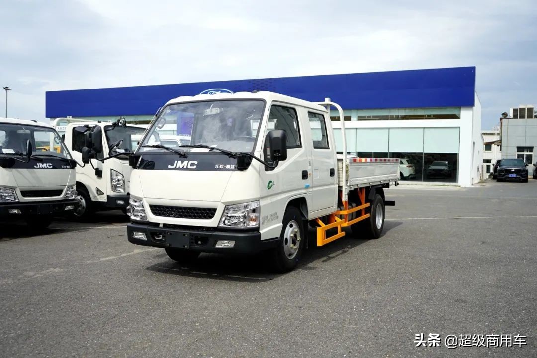 省油合规还得开得爽江铃轻卡新动力腾豹25