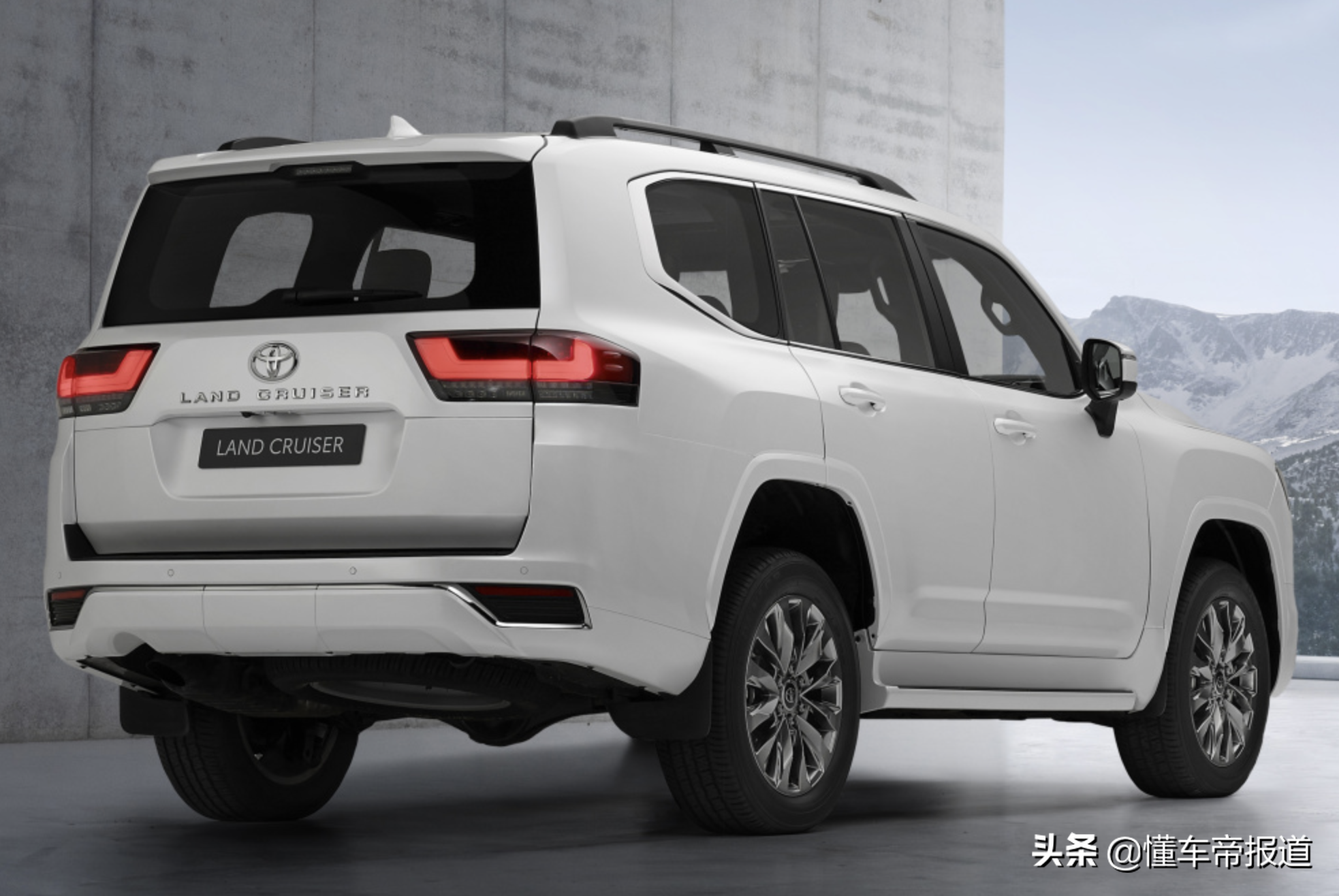 新车｜小号“陆巡”？丰田“霸道”效果图曝光，最快明年亮相