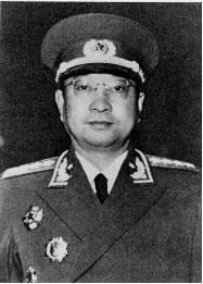 党中央高层被捕，女特工贺治华却称有内奸，陈赓：内奸就是她