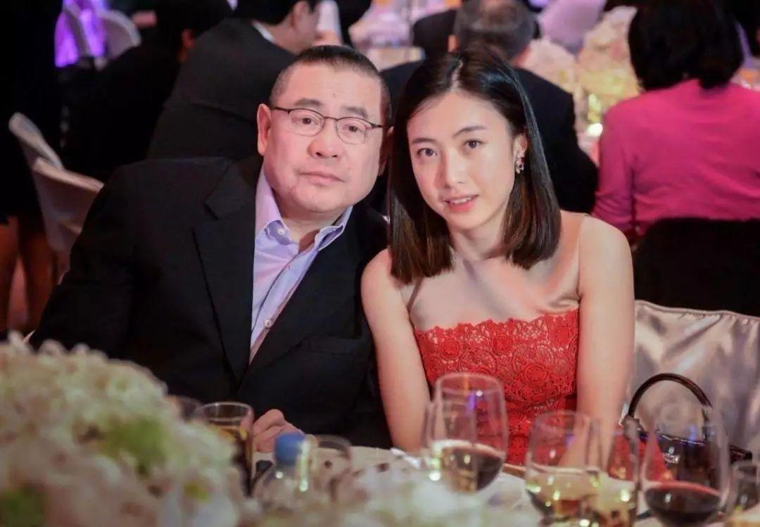 刘銮雄的28个女人是谁(刘銮雄的28个女人是谁 李嘉欣)-情感知识库-动