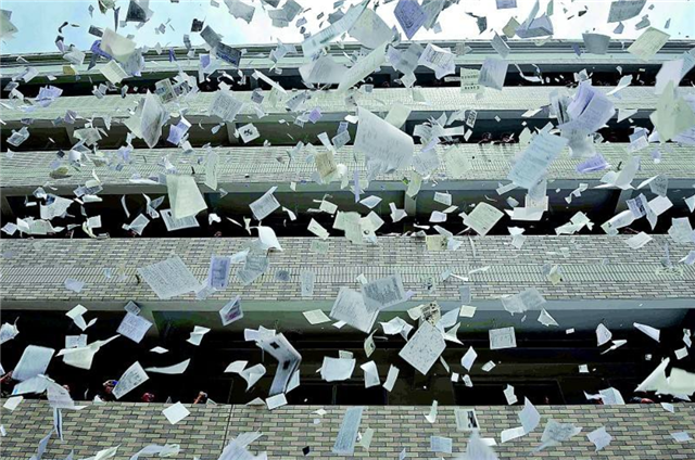 高考史上最难的数学题之一，中科院院士看了摇头：不适合高考