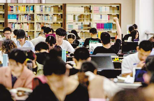 00后感兴趣的理工专业排名，心理学成热门，会计、金融被打入冷宫
