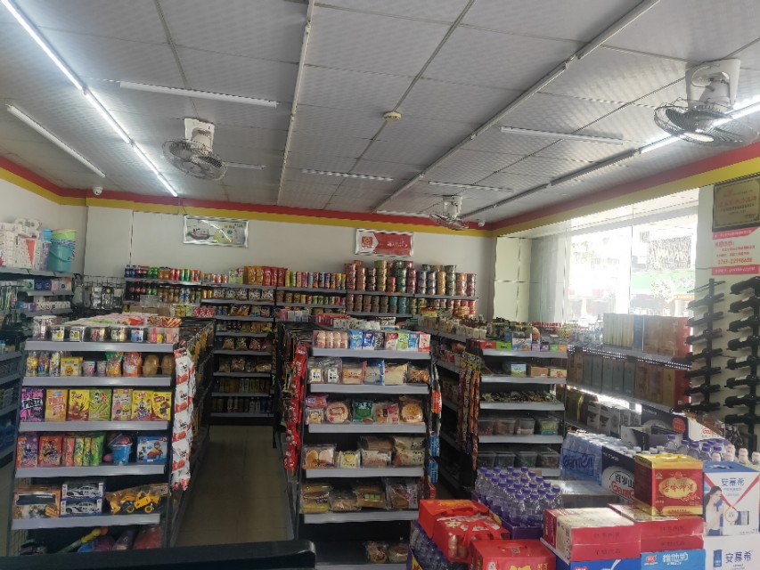 日营业额3000的便利店,你们觉得赚钱吗？？？