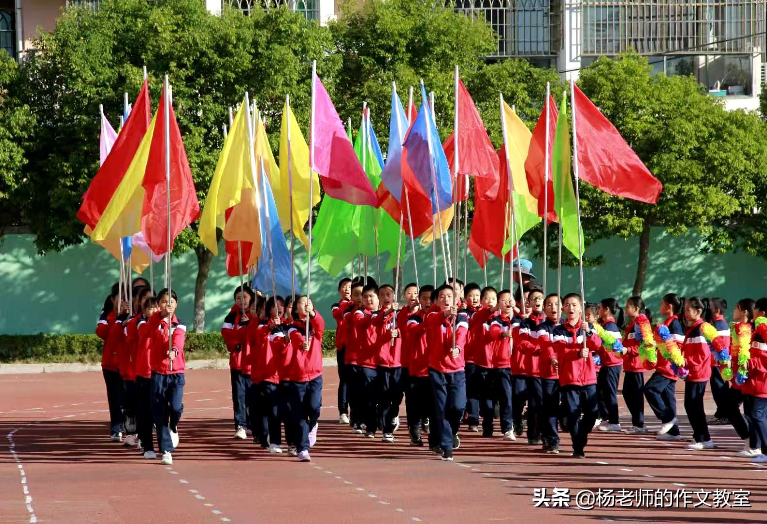 校运会如期举行，说说运动对于孩子成长的好处