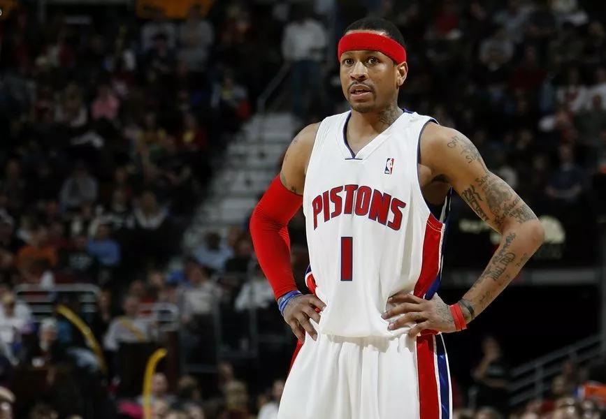 但是历史上身穿1号球衣nba球星,许多都是职业生涯长期和病魔做斗争,有