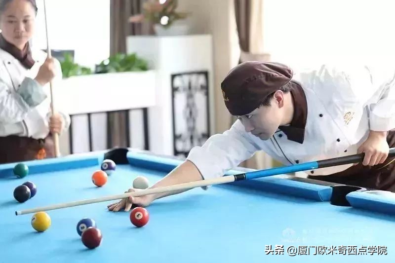 总觉得学费太贵？可我们贵有贵的道理