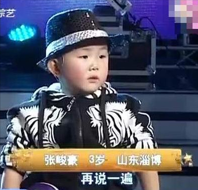 3歲走紅5歲登上春晚！ 被父母當成搖錢樹壓榨，張峻豪如今怎麼樣了