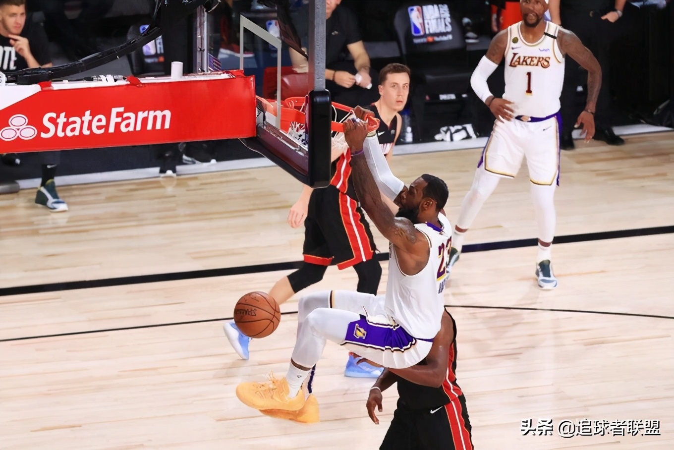 nba计划有哪些(NBA开赛详细计划！举办6天全明星赛 附加赛，球员态度大变)