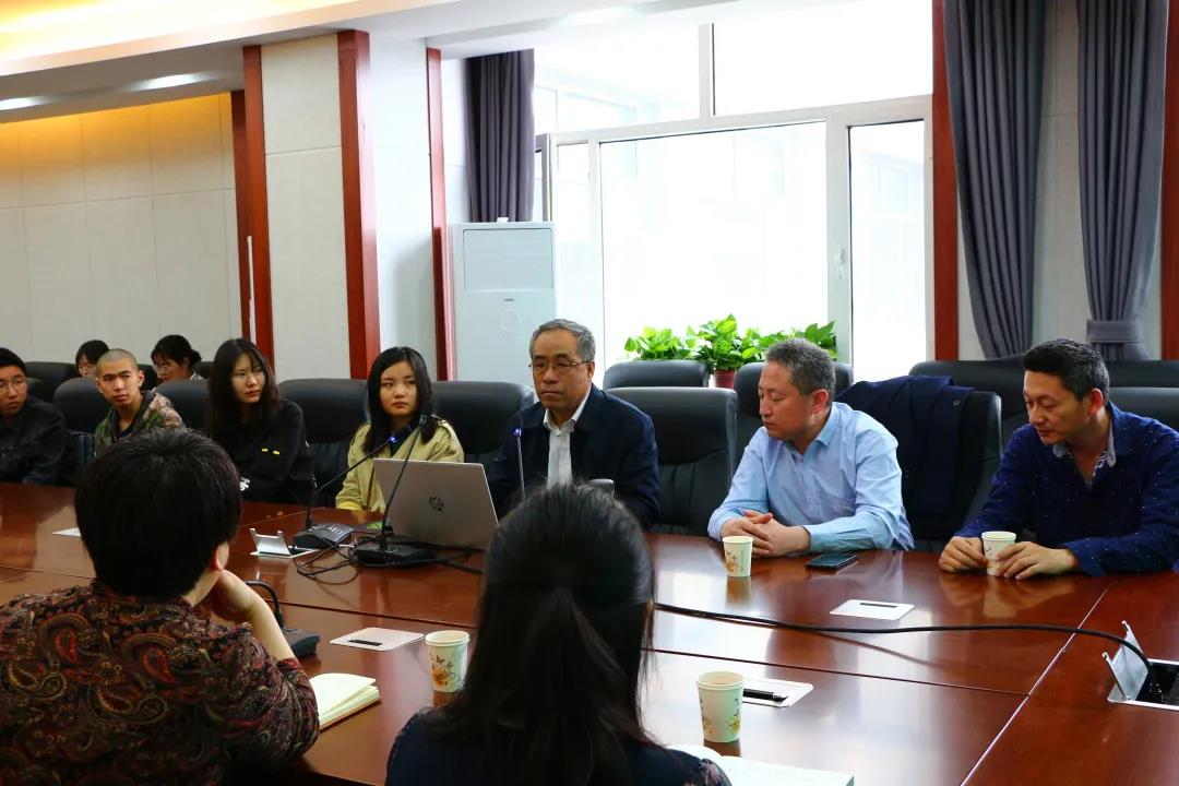 内蒙古师范大学历史文化学院举办“居延考古与额济纳汉简”讲座