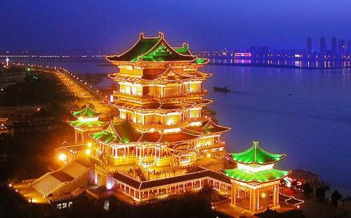 南昌古郡洪都新府南昌故郡洪都新府原文