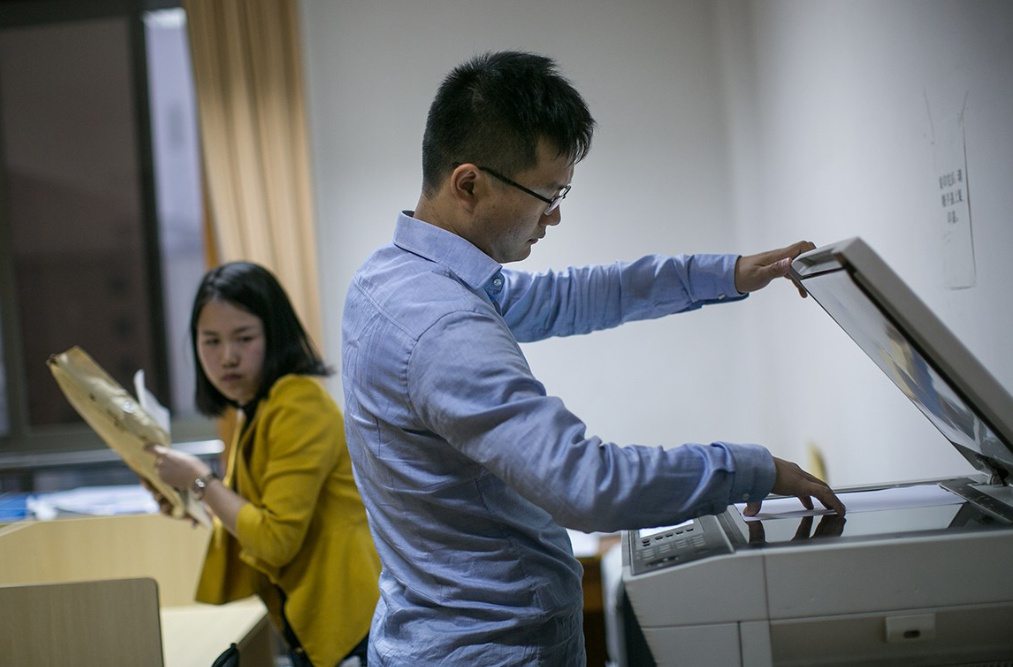 公务员招聘迎来“新调整”，部分学生将无缘报考，要事先了解