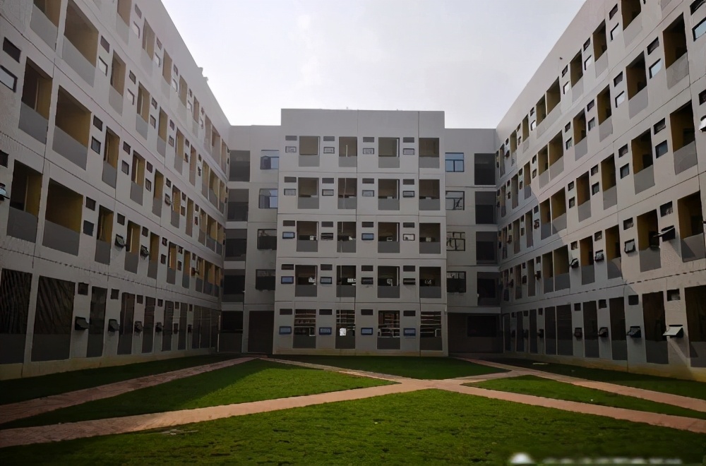 广东科贸职业学院学费宿舍费学校环境宿舍环境怎么样