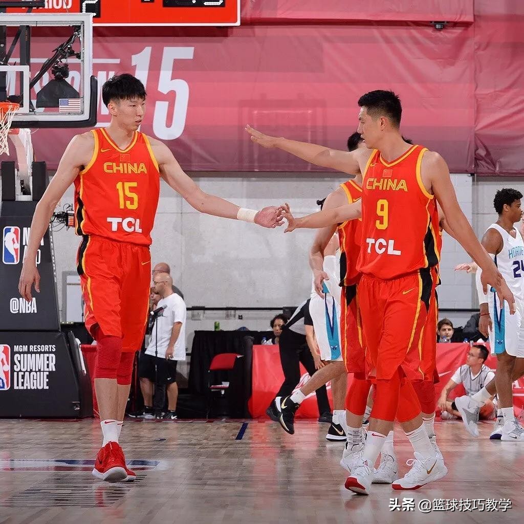 为什么cba球队有外国人(明知道会被虐，为什么这支CBA球队还要找NBA球队打比赛？)