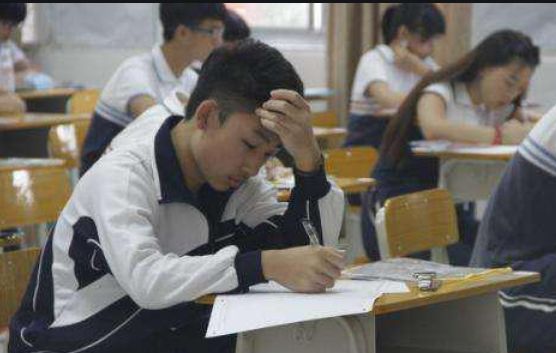 四川理科状元高考663分，不上大学决定复读，今年考了多少分呢？