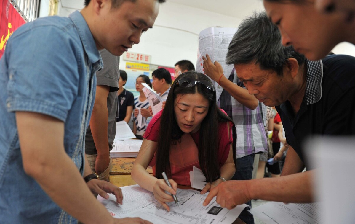 河南的学生迎来好消息，3所知名高校将落户河南，幸福来得太突然