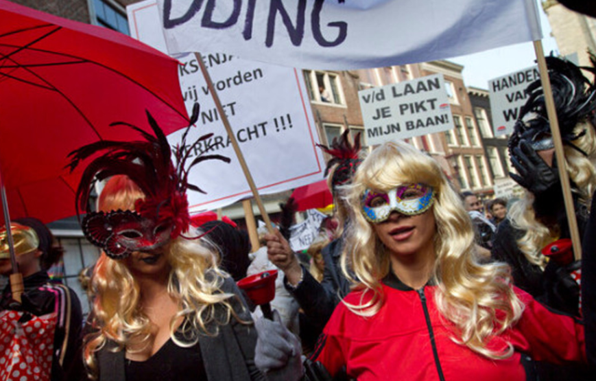 荷兰作为世界富国之一，性交易实现合法化，带来的影响到底有多大
