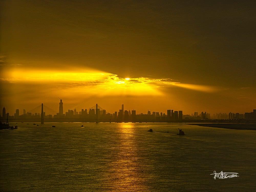 贵州学院（贵州大学科技学院与贵州财经大学商务学院转设）